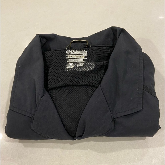 COLUMBIA Titanium Navy Blue Button Down
Activewear Sports Dress Size Medium - Picture 15 of 15